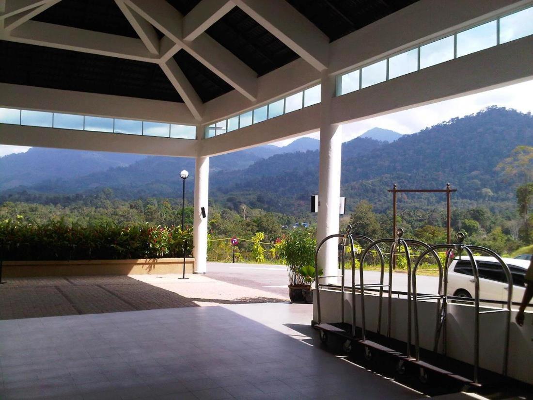 Cherengin Hill Convention & Spa Resort Janda Baik Exterior photo